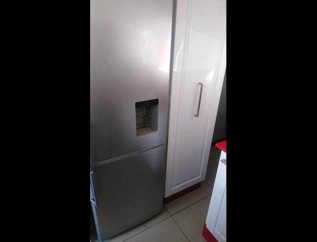 2 BEDROOM PROPERTY TO RENT IN RABIE RIDGE